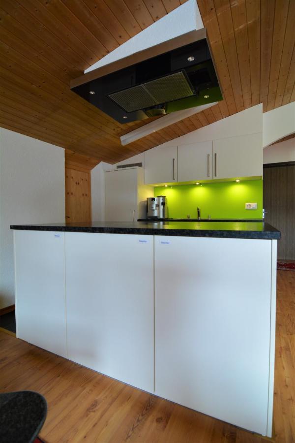 Apartmán Tgesa Zundregn Savognin Exteriér fotografie